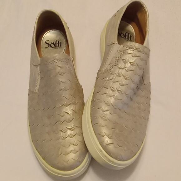 Söfft Women's Somers III Loafer Size 8.5 - Beach Leather - Picture 1 of 7